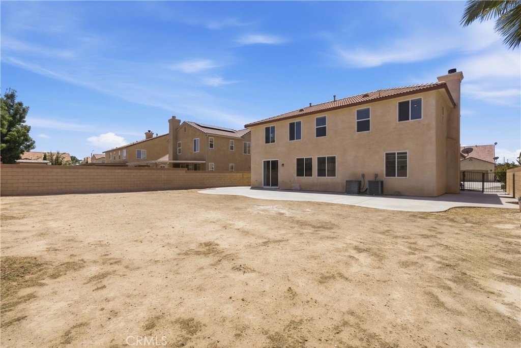 2207 Beechwood Lancaster CA 93535 26 2207 Beechwood Lancaster CA 93535