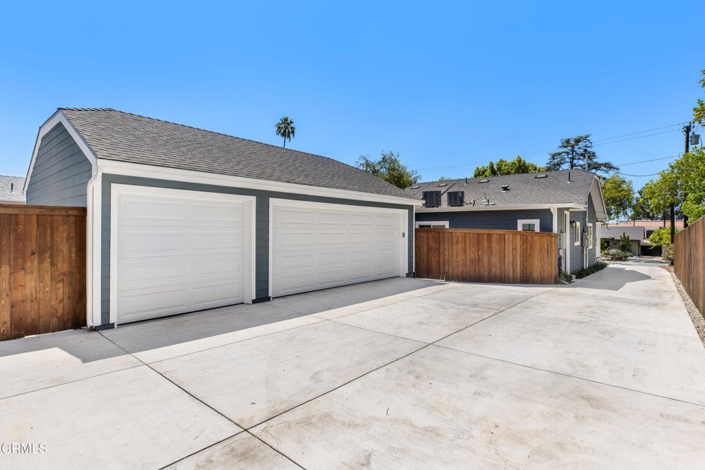 1537 E Topeka Street Pasadena CA 91104 21 1537 E Topeka Street Pasadena CA 91104