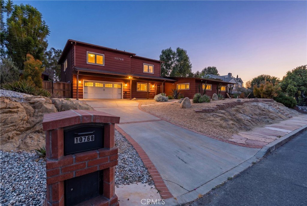 10768 Wheatland Shadow Hills CA 91040 50 10768 Wheatland Shadow Hills CA 91040