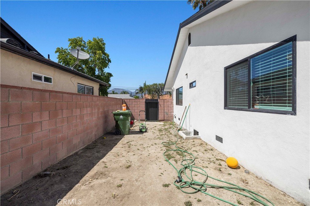 14862 Envoy Sylmar CA 91342 39 14862 Envoy Sylmar CA 91342