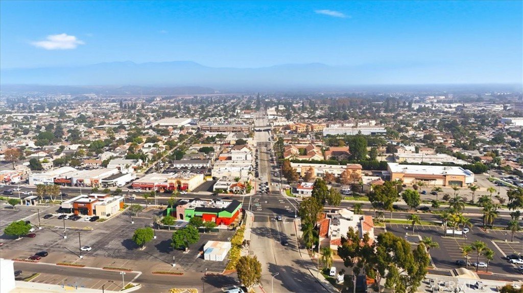 9367 Via Azul Pico Rivera CA 90660 37 9367 Via Azul Pico Rivera CA 90660