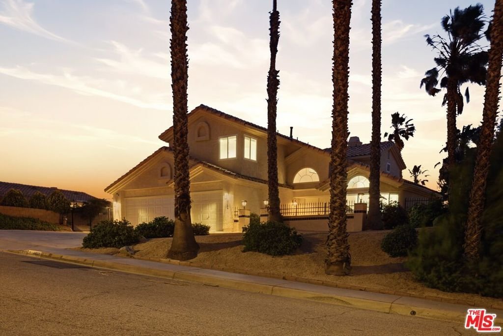 4833 Astuto Drive Palmdale CA 93551 33 4833 Astuto Drive Palmdale CA 93551