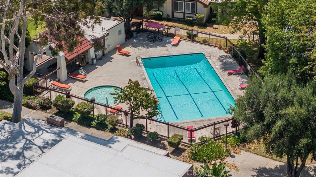 22170 James Alan Circle 1 Chatsworth CA 91311 36 22170 James Alan Circle 1 Chatsworth CA 91311
