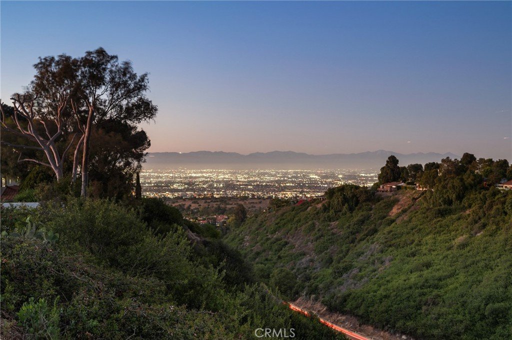 4802 Elkridge Drive Rolling Hills Estates CA 90275 50 4802 Elkridge Drive Rolling Hills Estates CA 90275