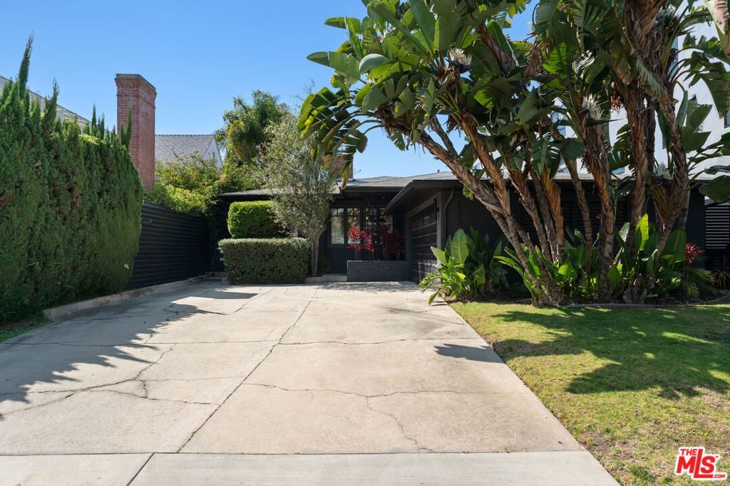 1903 Preuss Road Los Angeles CA 90034 44 1903 Preuss Road Los Angeles CA 90034