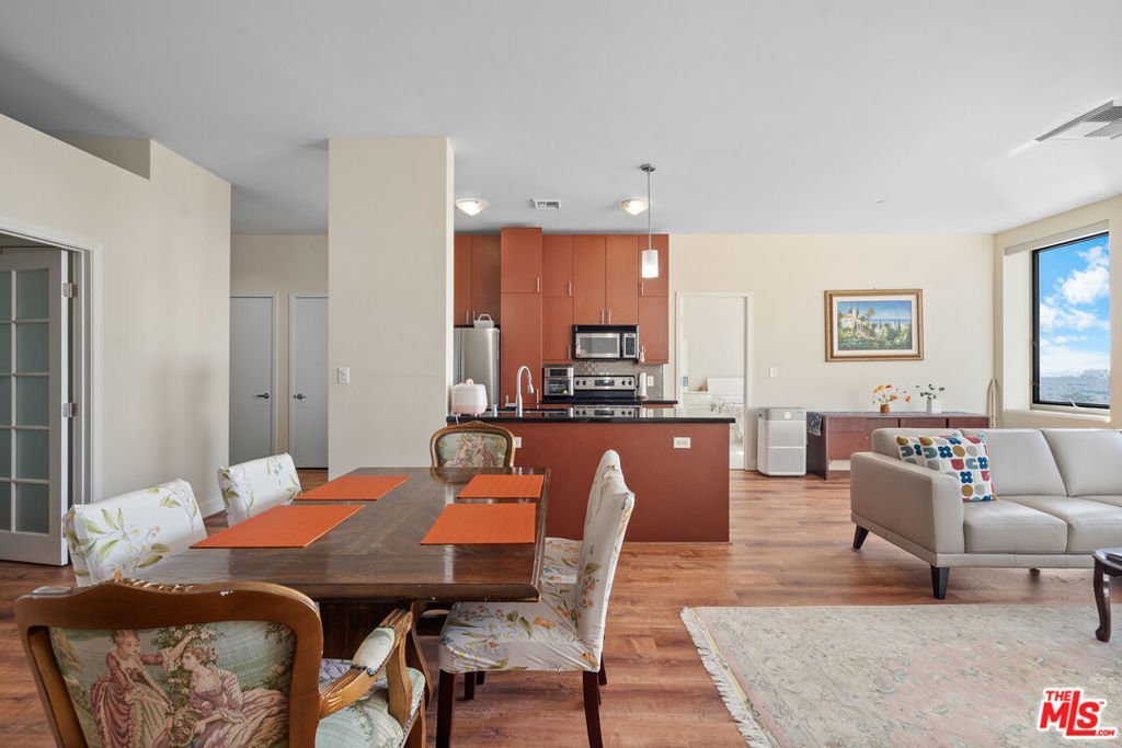 3810 Wilshire Boulevard 712 Los Angeles CA 90010 27 3810 Wilshire Boulevard 712 Los Angeles CA 90010