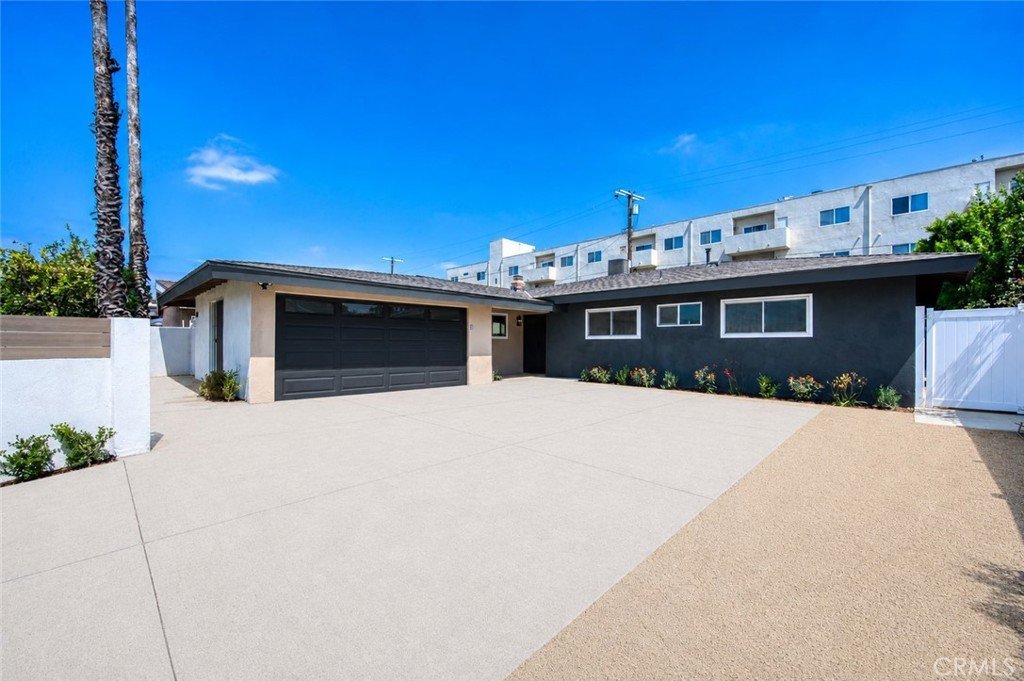 16643 Tuba Street Granada Hills CA 91343 32 16643 Tuba Street Granada Hills CA 91343