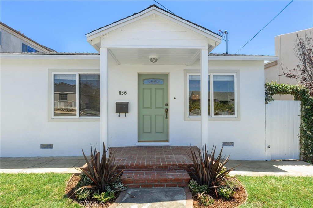 1136 8th Street Hermosa Beach CA 90254 44 1136 8th Street Hermosa Beach CA 90254