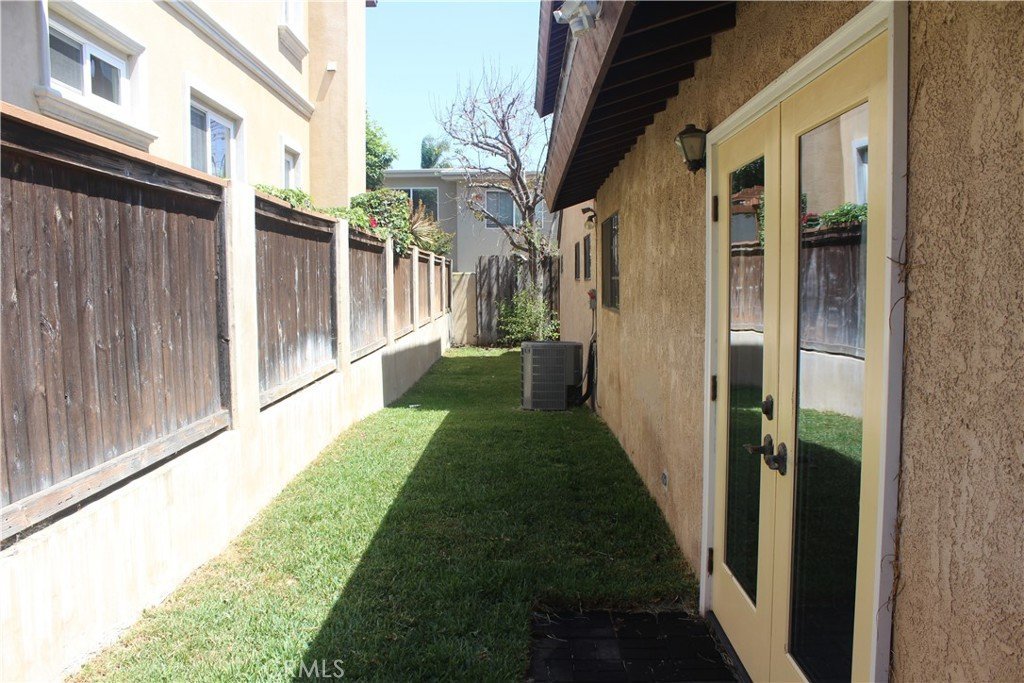 2007 Voorhees Redondo Beach CA 90278 26 2007 Voorhees Redondo Beach CA 90278