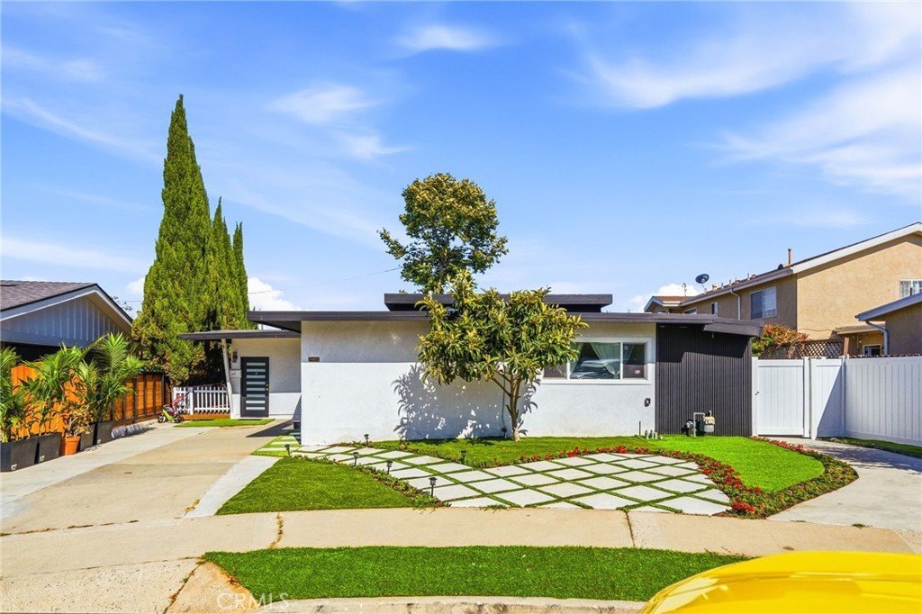 24812 Pitcairn Way Torrance CA 90505 54 24812 Pitcairn Way Torrance CA 90505