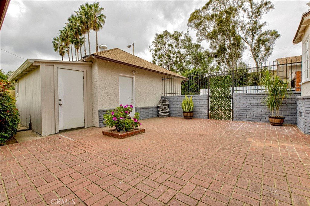 15556 Valerio Van Nuys CA 91406 57 15556 Valerio Van Nuys CA 91406