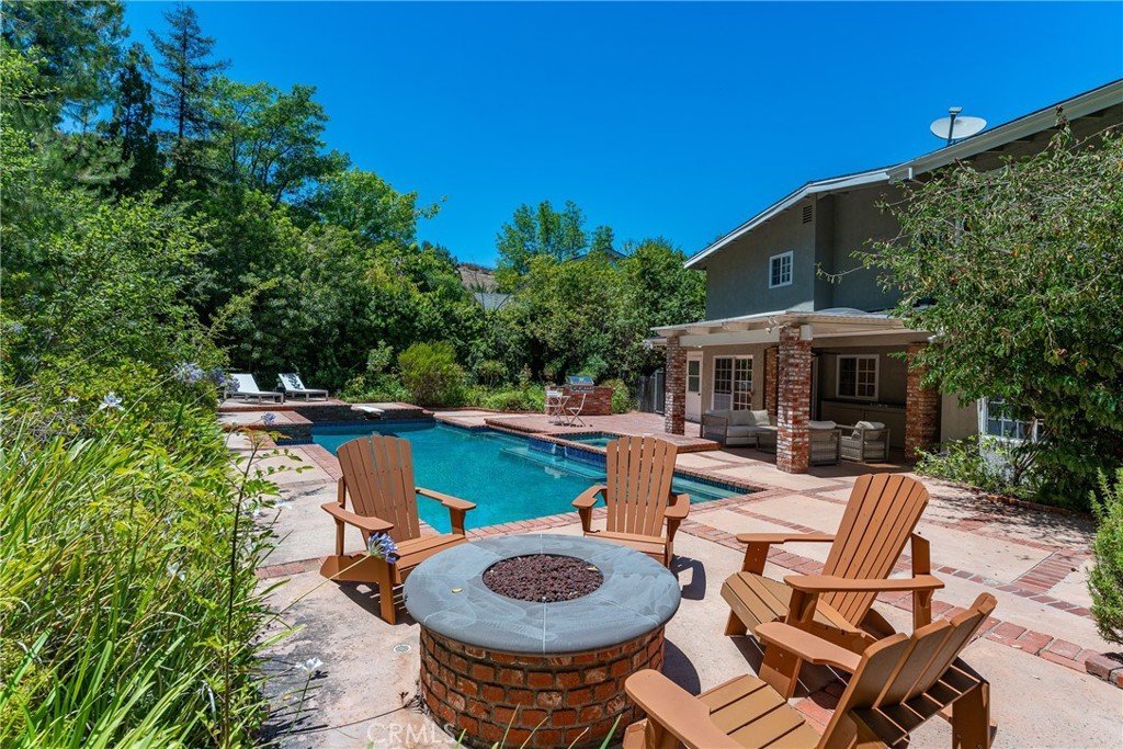 17248 Quesan Encino CA 91316 36 17248 Quesan Encino CA 91316