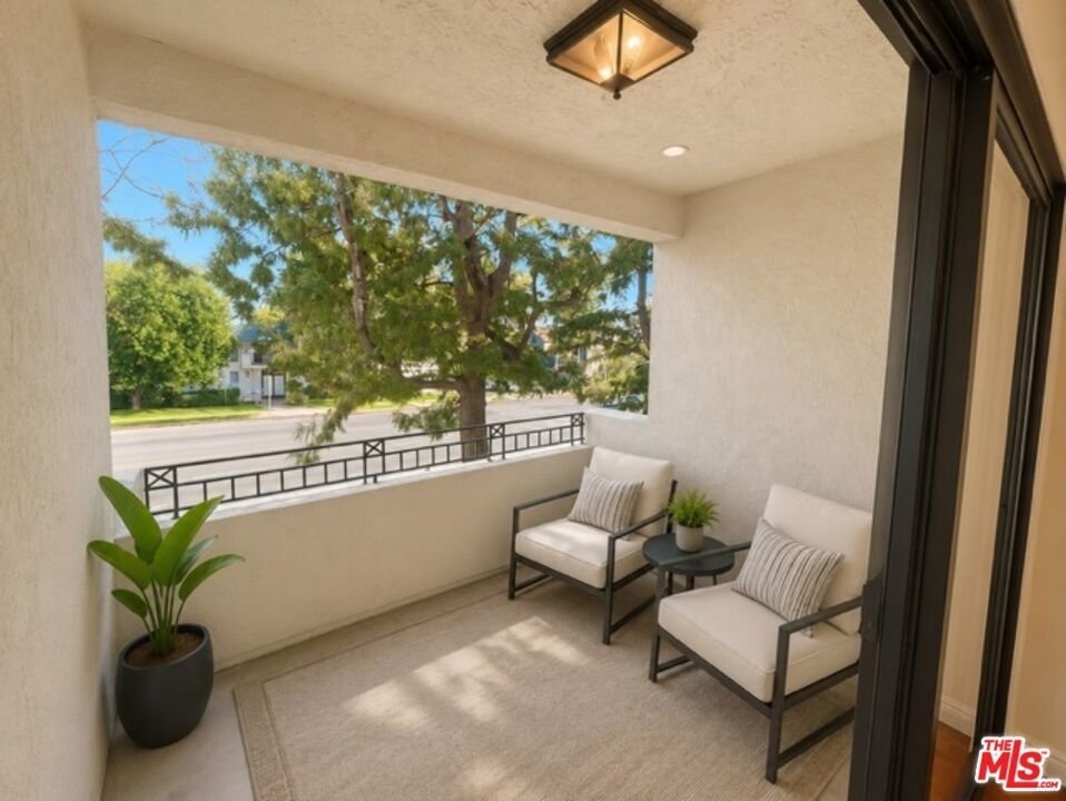 5009 Woodman Avenue 202 Los Angeles CA 91423 20 5009 Woodman Avenue 202 Los Angeles CA 91423