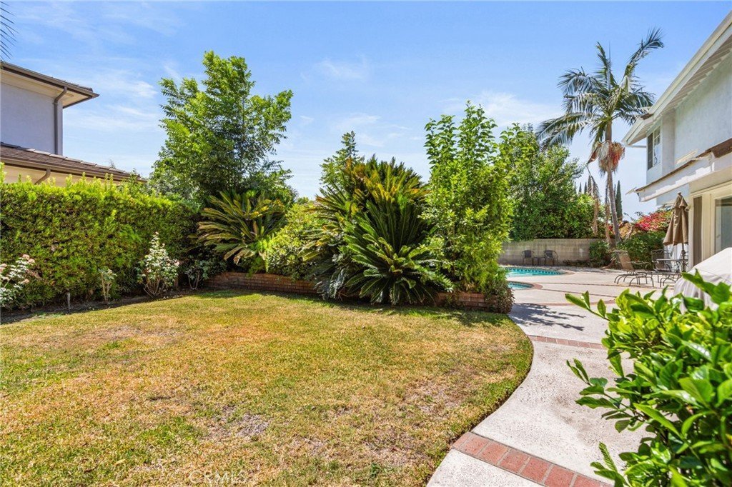 1502 Christine Arcadia CA 91007 26 1502 Christine Arcadia CA 91007
