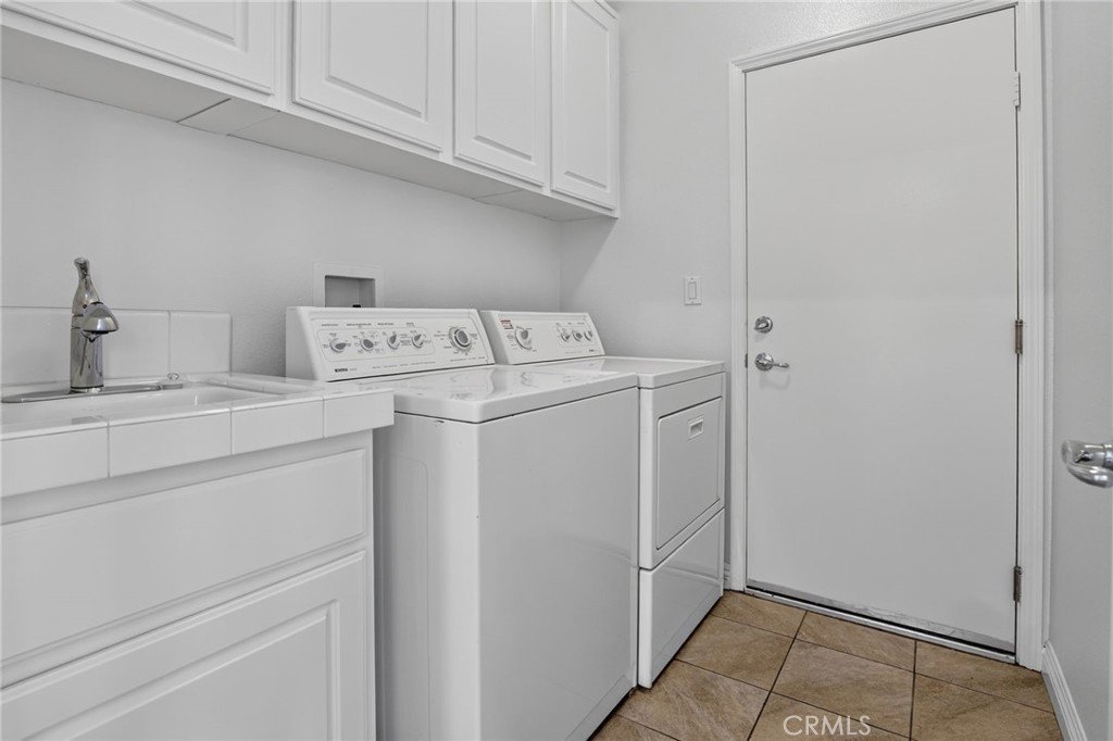 20541 Bergamo Porter Ranch CA 91326 43 20541 Bergamo Porter Ranch CA 91326