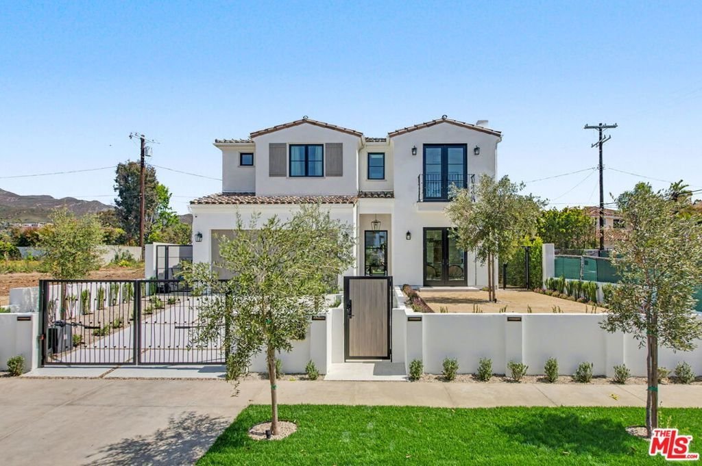 16011 Miami Way Pacific Palisades CA 90272 48 16011 Miami Way Pacific Palisades CA 90272