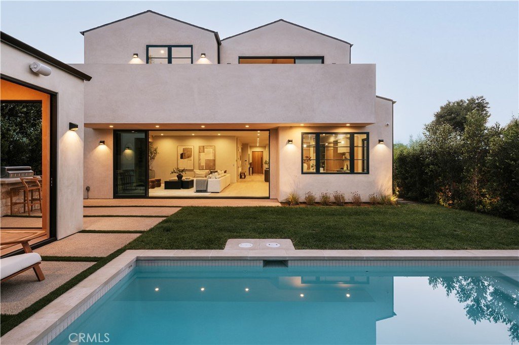 4926 Nagle Avenue Sherman Oaks CA 91423 45 4926 Nagle Avenue Sherman Oaks CA 91423