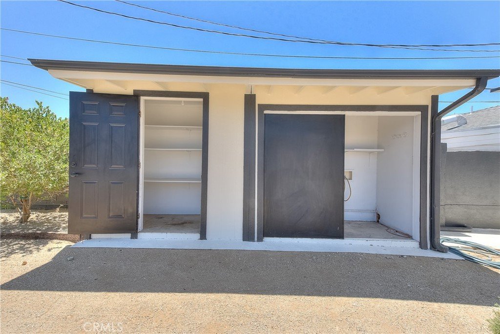 1506 N Niagara Burbank CA 91505 75 1506 N Niagara Burbank CA 91505