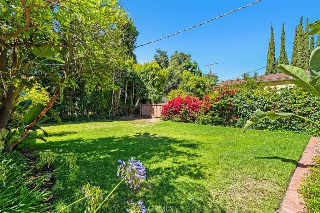 11580 Blix Street Valley Village CA 91602 19 11580 Blix Street Valley Village CA 91602