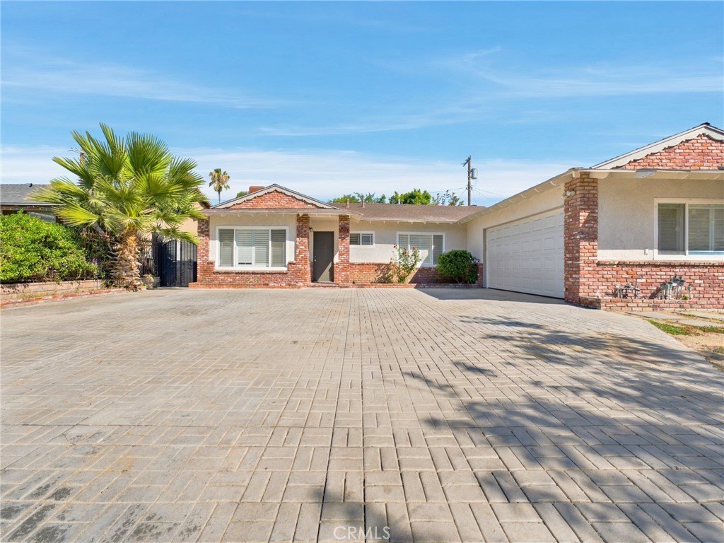 11774 Terra Bella Street Sylmar CA 91342 31 11774 Terra Bella Street Sylmar CA 91342