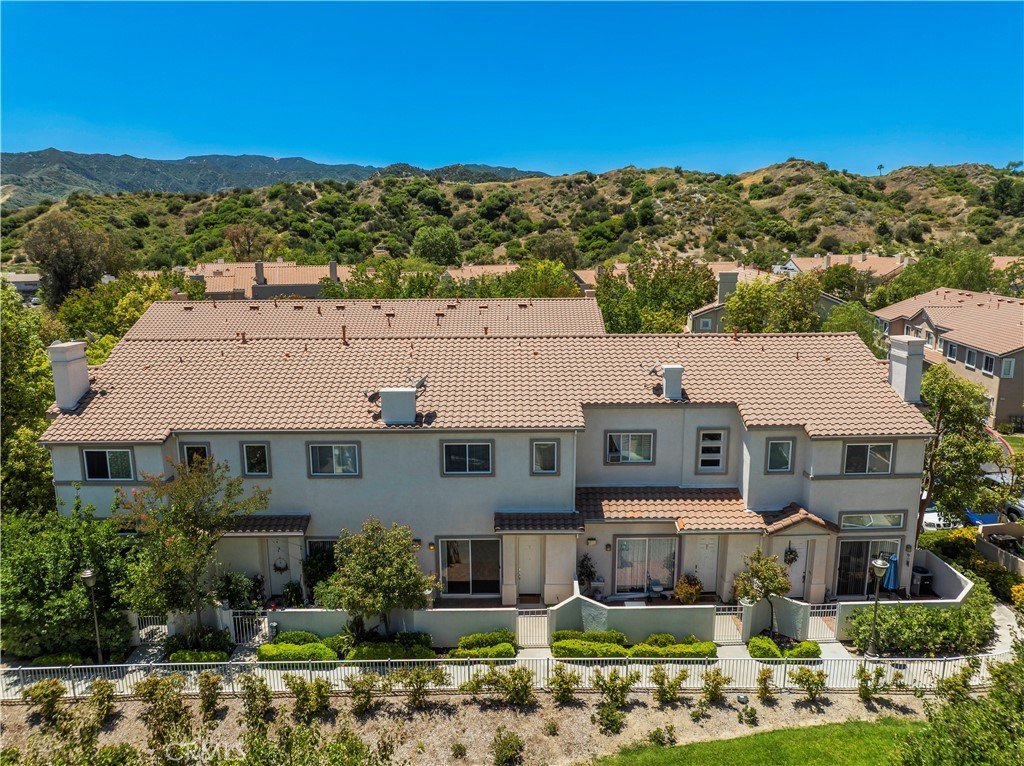 25710 Holiday C Stevenson Ranch CA 91381 29 25710 Holiday C Stevenson Ranch CA 91381
