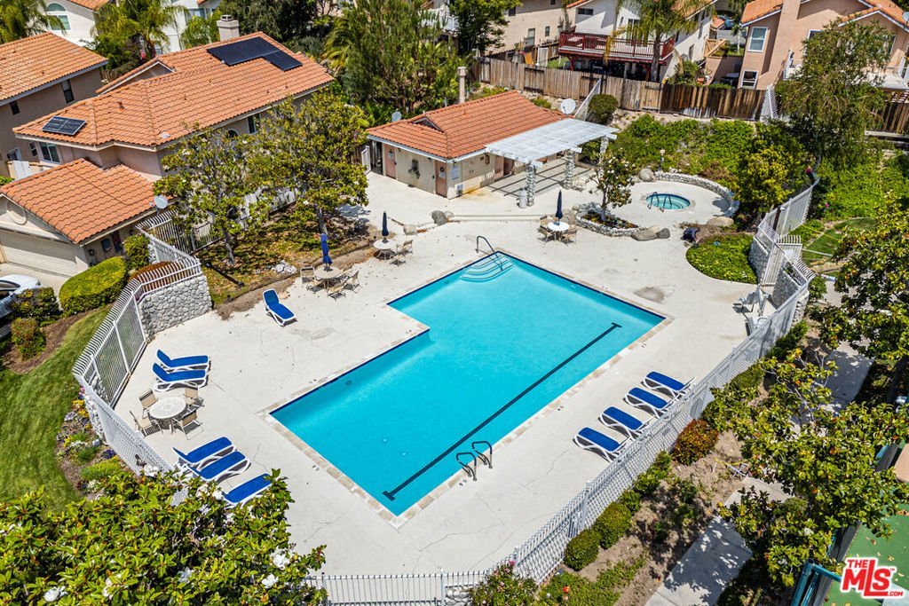 15606 Meadow Drive Canyon Country CA 91387 35 15606 Meadow Drive Canyon Country CA 91387