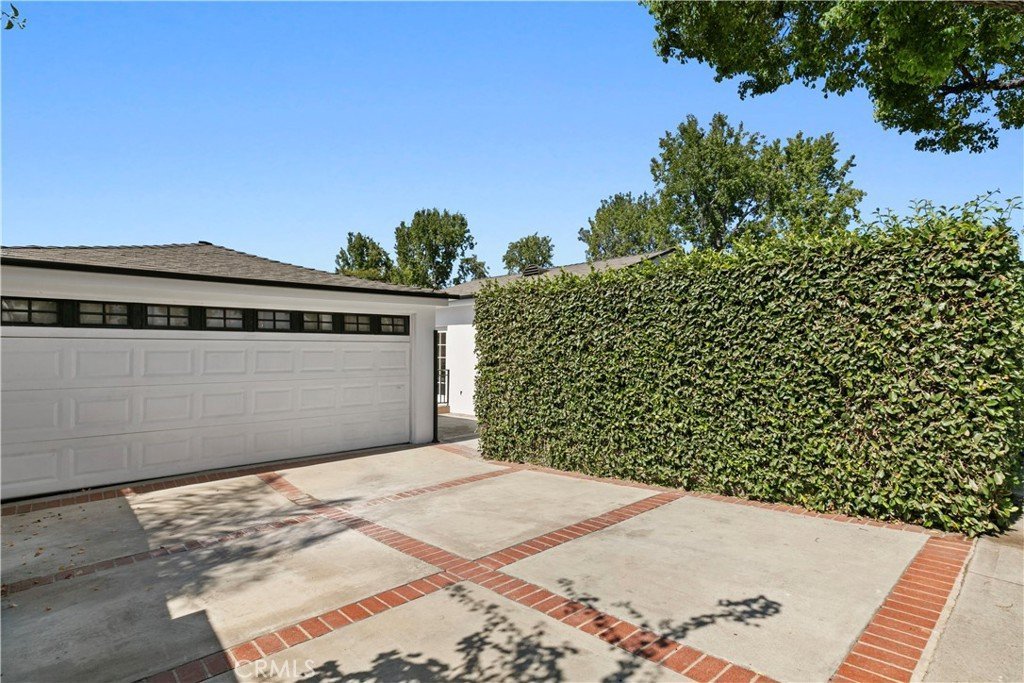 536 Hampton Road Burbank CA 91504 58 536 Hampton Road Burbank CA 91504