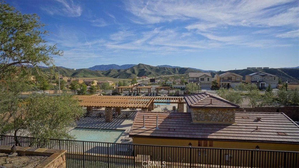 19681 Mathilde Saugus CA 91350 36 19681 Mathilde Saugus CA 91350