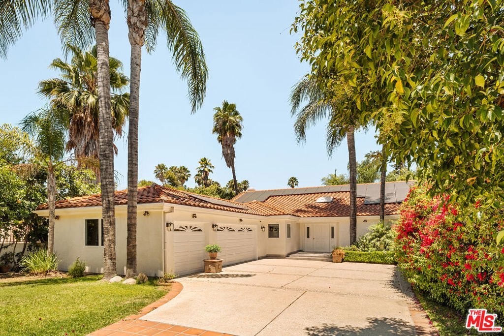 19443 Hatteras Street Los Angeles CA 91356 23 19443 Hatteras Street Los Angeles CA 91356