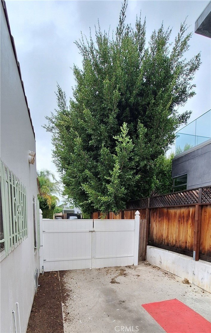 906 N Crescent Heights Los Angeles CA 90046 13 906 N Crescent Heights Los Angeles CA 90046