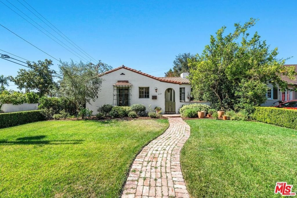 2130 Las Lunas Street Pasadena CA 91107 21 2130 Las Lunas Street Pasadena CA 91107