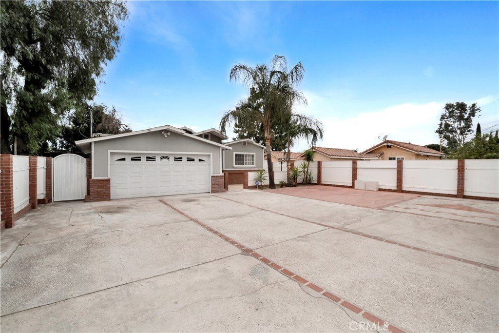 13176 Foothill Sylmar CA 91342 31 13176 Foothill Sylmar CA 91342