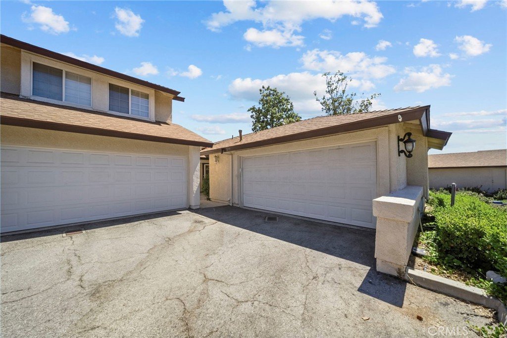 22935 Banyan 277 Saugus CA 91390 28 22935 Banyan 277 Saugus CA 91390