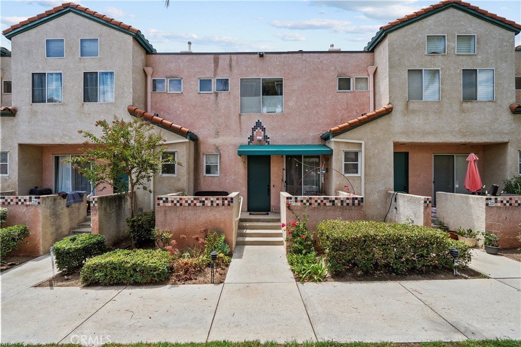 13901 Olive View Lane 27 Sylmar CA 91342 46 13901 Olive View Lane 27 Sylmar CA 91342