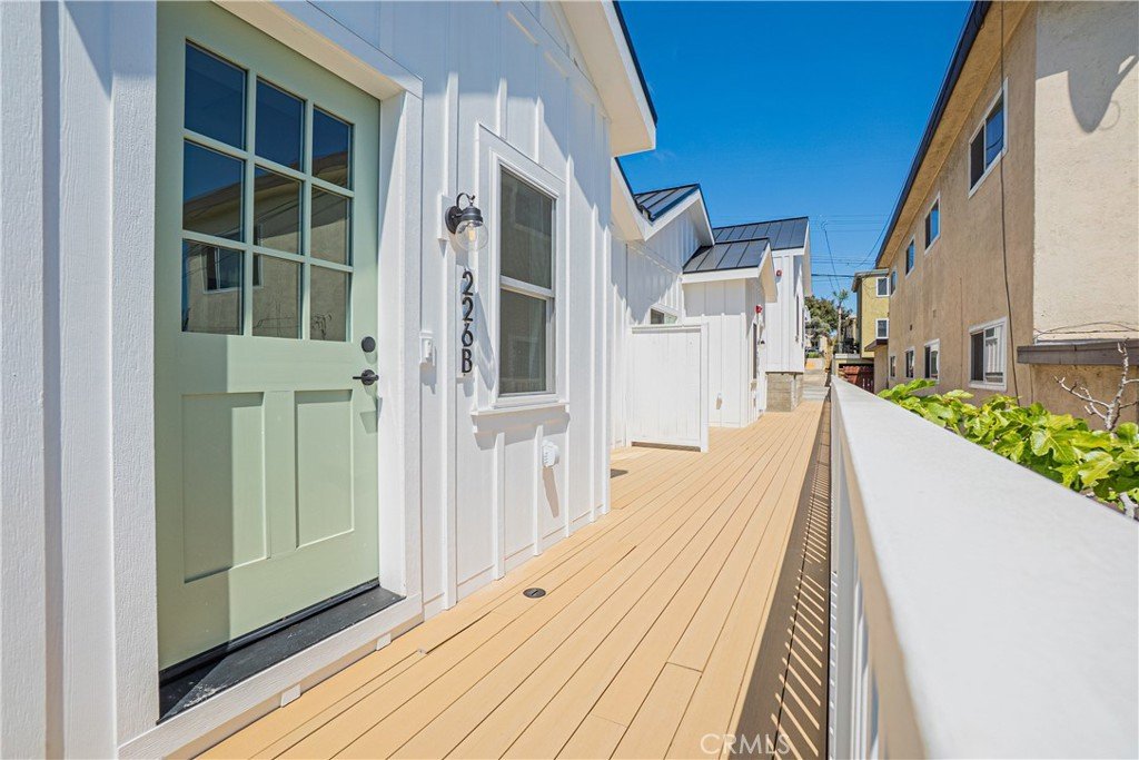 226 B Arena Street El Segundo CA 90245 20 226 B Arena Street El Segundo CA 90245