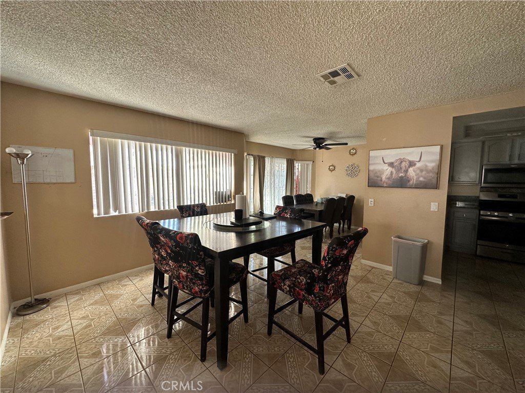 5147 Moonraker Palmdale CA 93552 17 5147 Moonraker Palmdale CA 93552