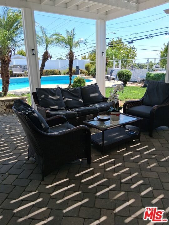 5424 S Sherbourne Drive Los Angeles CA 90056 58 5424 S Sherbourne Drive Los Angeles CA 90056