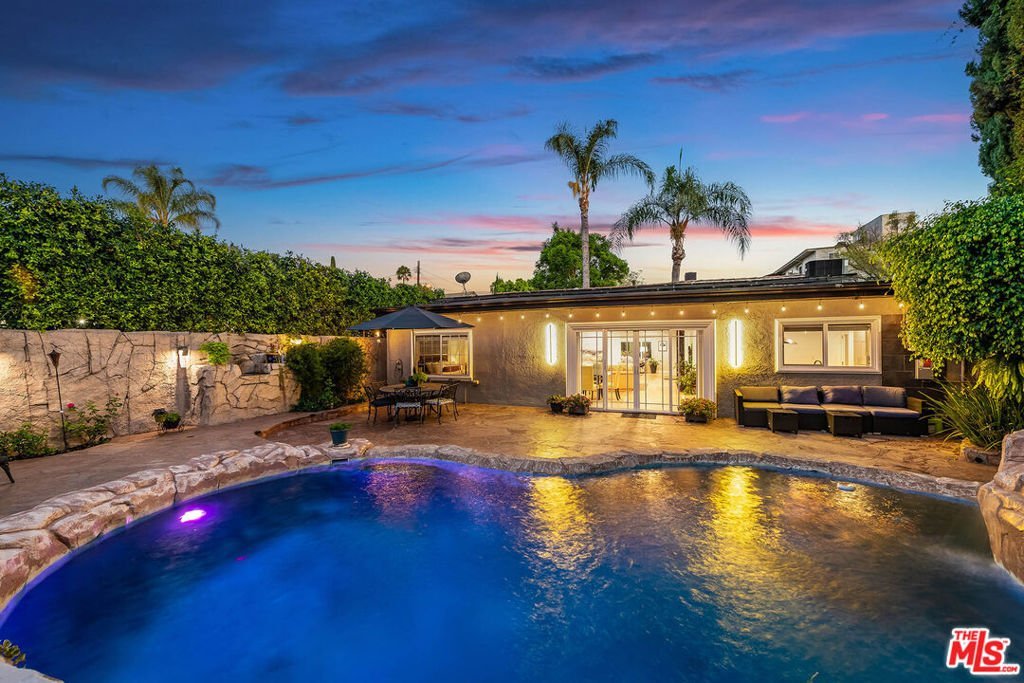 15237 Otsego Street Los Angeles CA 91403 72 15237 Otsego Street Los Angeles CA 91403