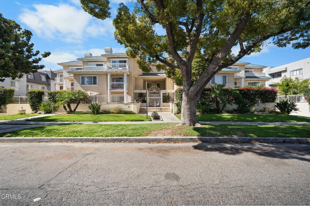 530 W Stocker 206 Glendale CA 91202 28 530 W Stocker 206 Glendale CA 91202