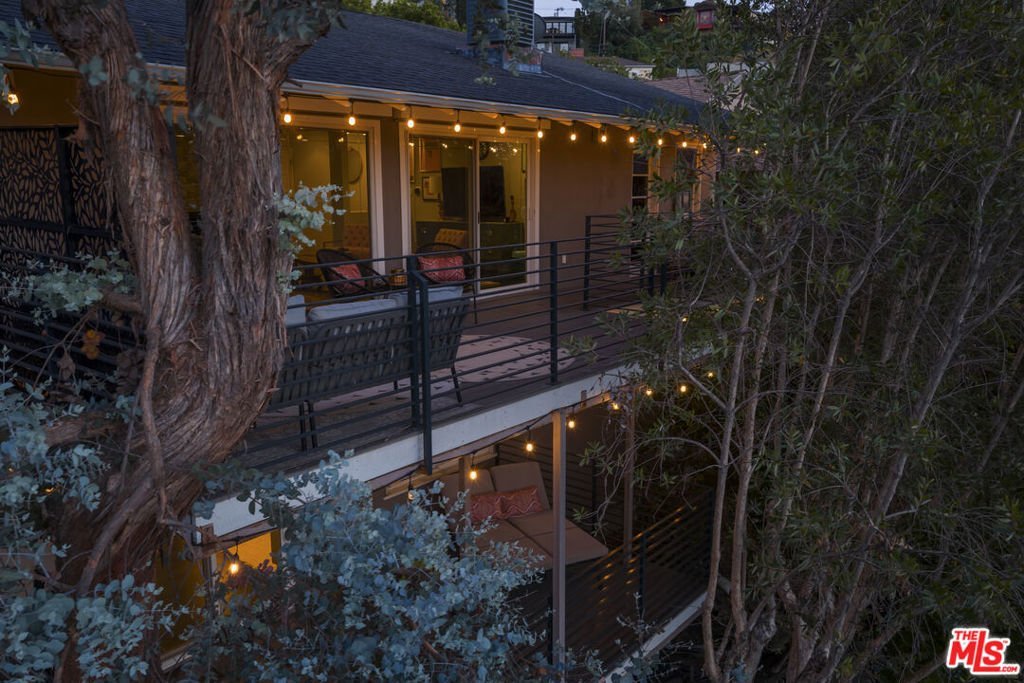 2855 Effie Street Los Angeles CA 90026 41 2855 Effie Street Los Angeles CA 90026