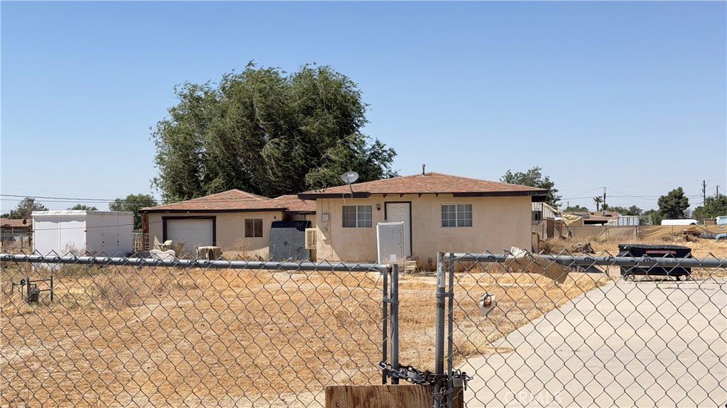 9219 E Avenue R Littlerock CA 93543 3 9219 E Avenue R Littlerock CA 93543