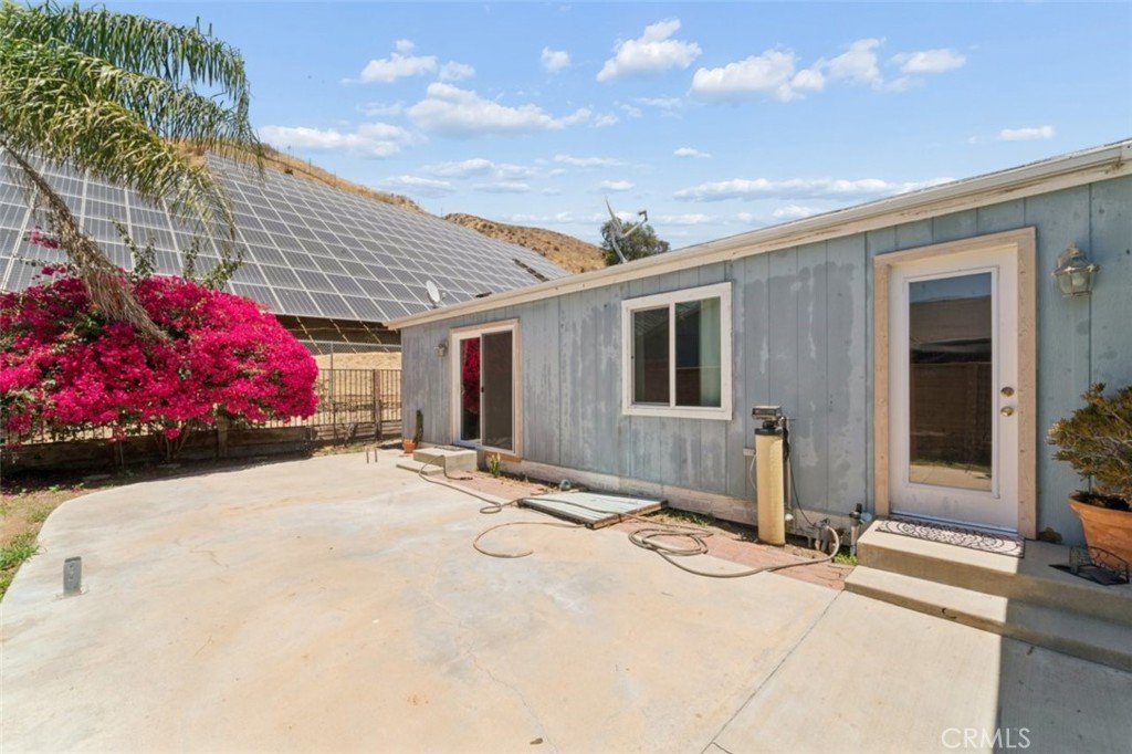 19931 Northcliff Canyon Country CA 91351 23 19931 Northcliff Canyon Country CA 91351