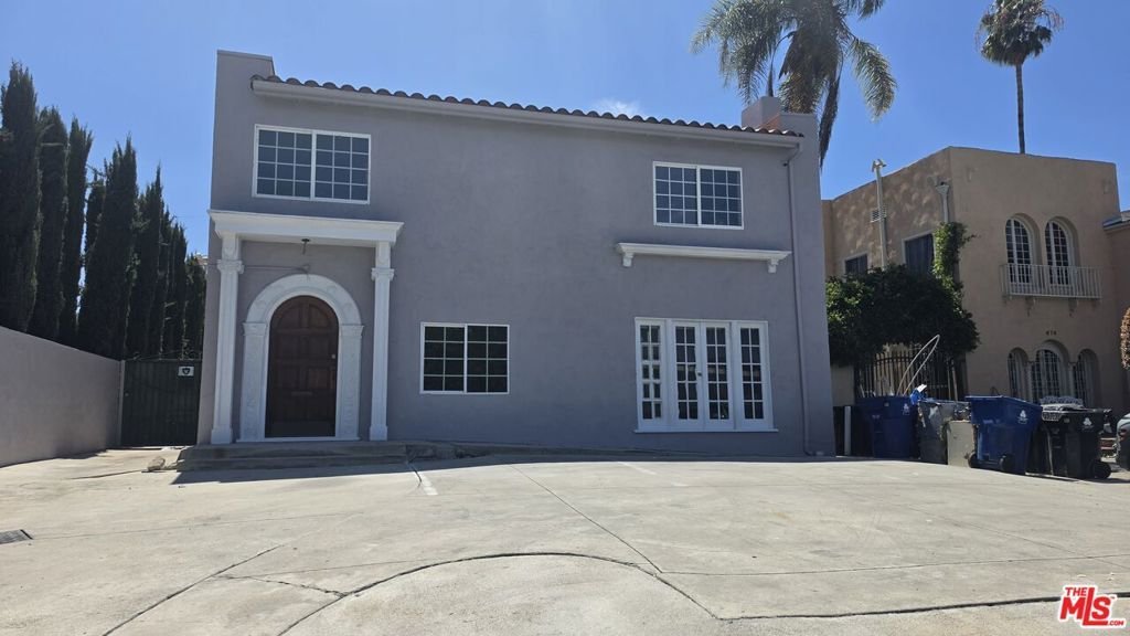 670 Crenshaw Boulevard Los Angeles CA 90005 1 670 Crenshaw Boulevard Los Angeles CA 90005
