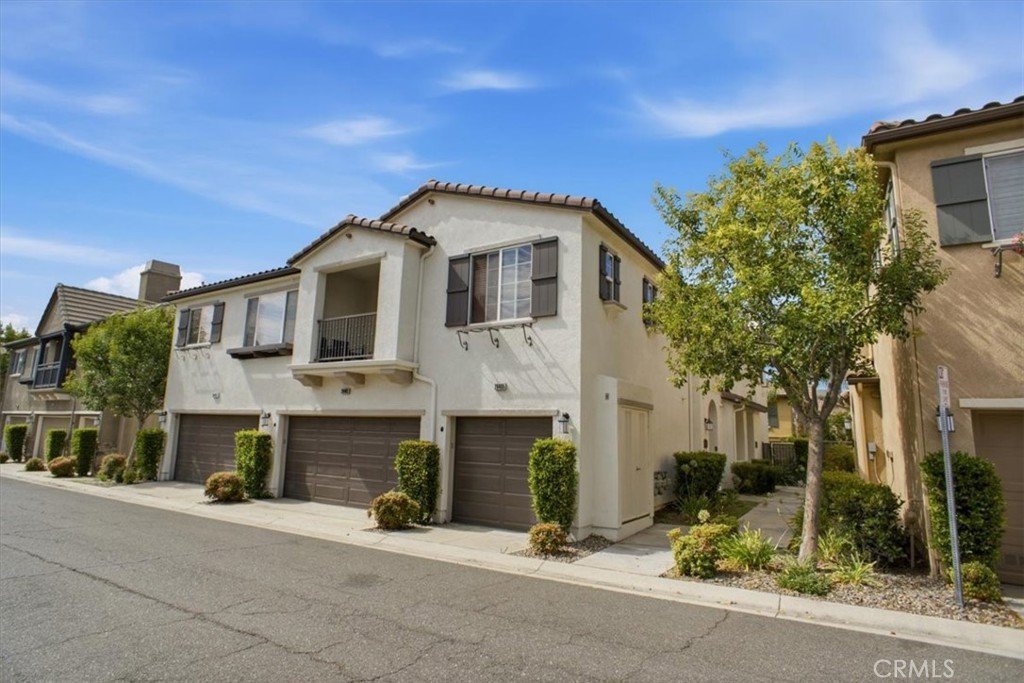 28403 Casselman Saugus CA 91350 19 28403 Casselman Saugus CA 91350