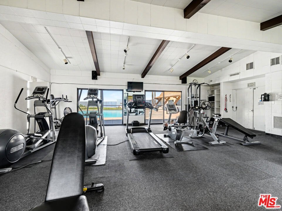 1161 Comanche Topanga CA 90290 31 1161 Comanche Topanga CA 90290