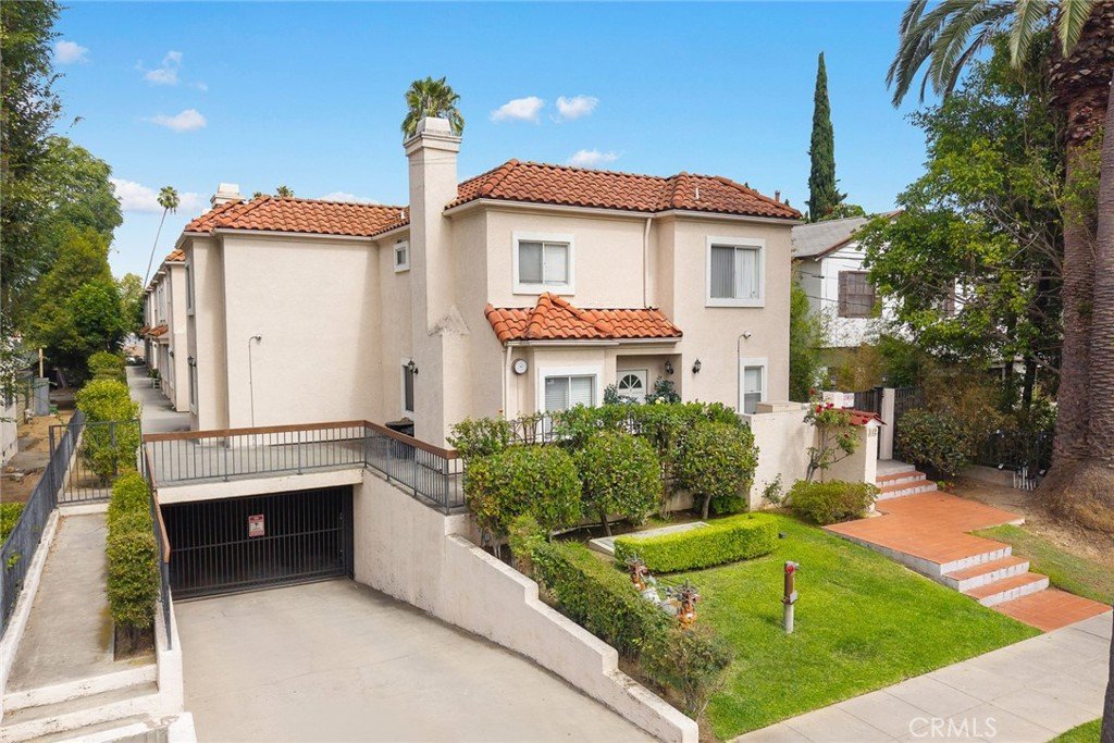 102 Harkness Avenue 8 Pasadena CA 91106 40 102 Harkness Avenue 8 Pasadena CA 91106