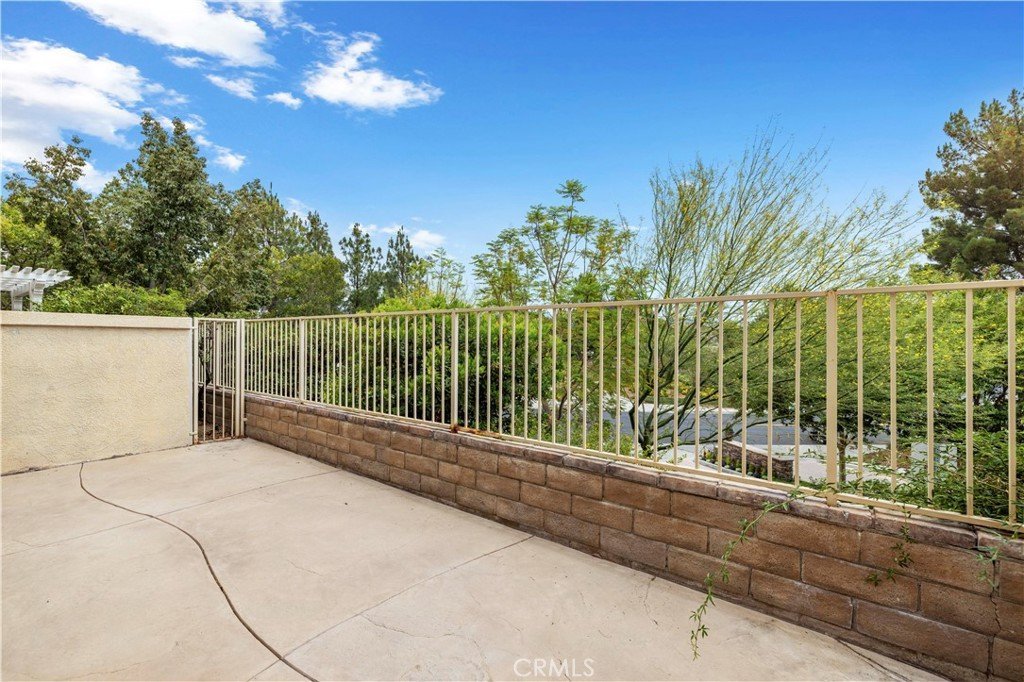 26975 Hillsborough Valencia CA 91354 13 26975 Hillsborough Valencia CA 91354