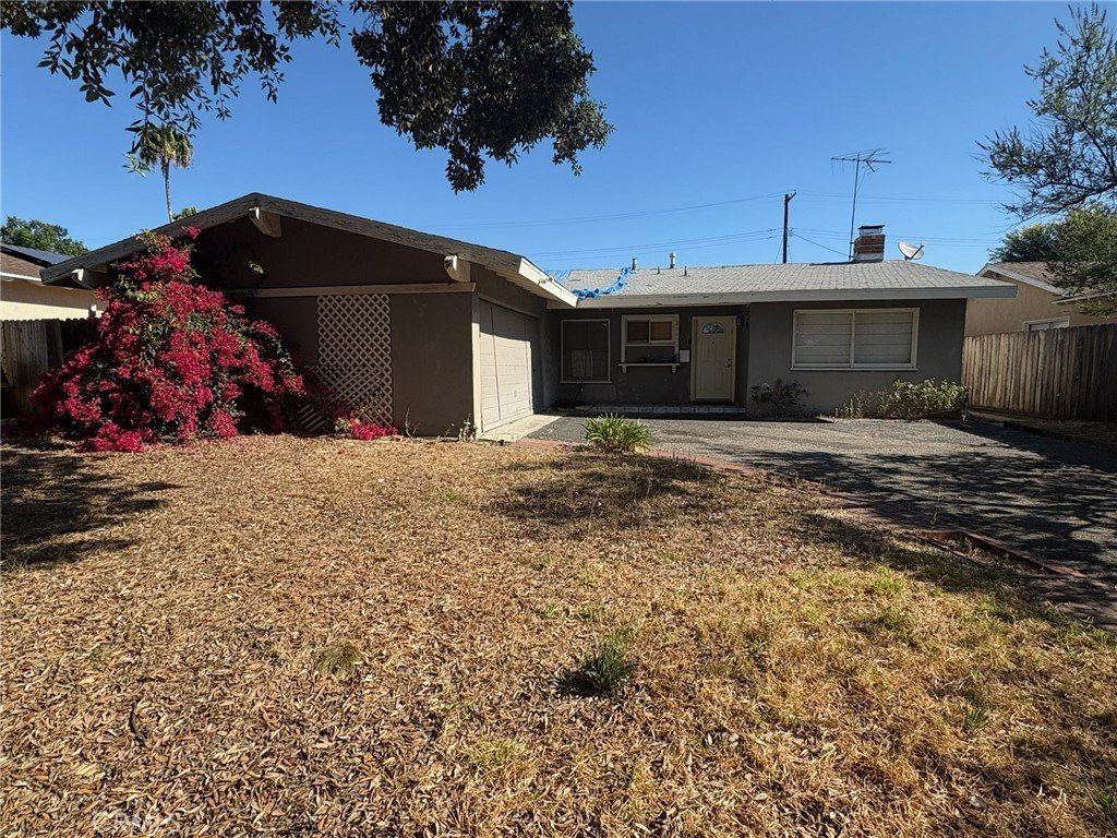 23427 Haynes Street West Hills CA 91307 1 23427 Haynes Street West Hills CA 91307