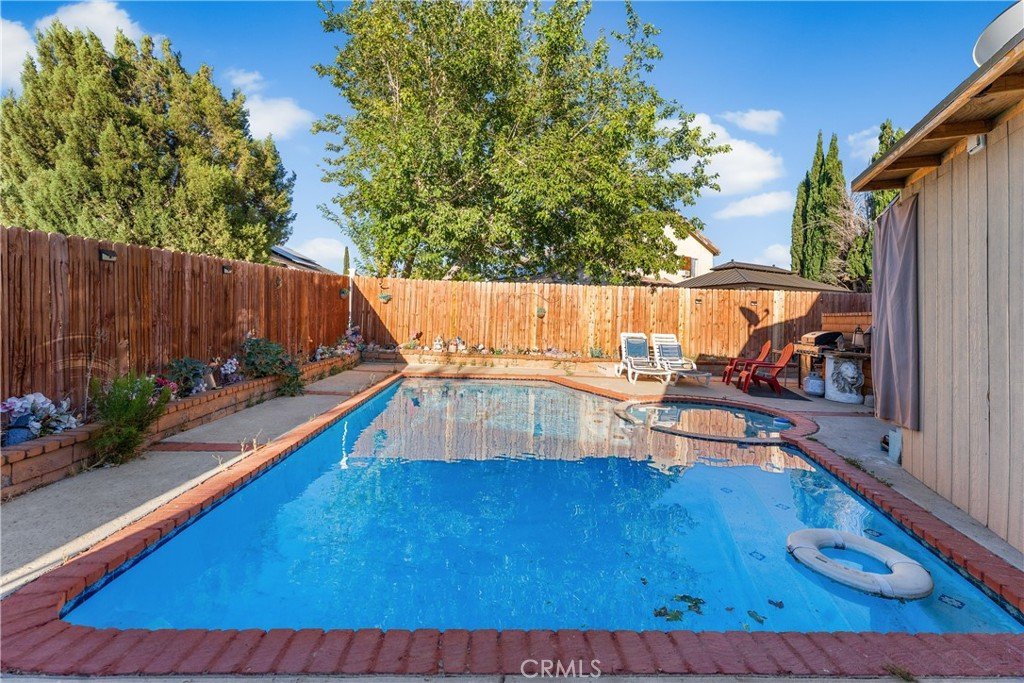 37704 49th E Palmdale CA 93552 37 37704 49th E Palmdale CA 93552
