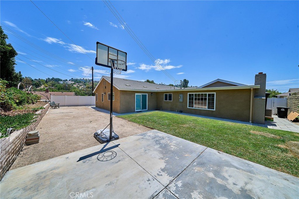 21725 Lost River Diamond Bar CA 91765 33 21725 Lost River Diamond Bar CA 91765